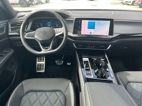 New 2026 Volkswagen Atlas Cross Sport SEL Premium R-Line AWD/4WD image 9
