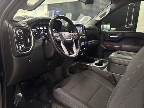 Used 2022 GMC Sierra 1500 Elevation w/ Driver Alert Package I AWD/4WD image 16