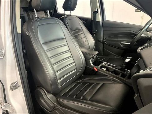 Used 2019 Ford Escape SEL image 7