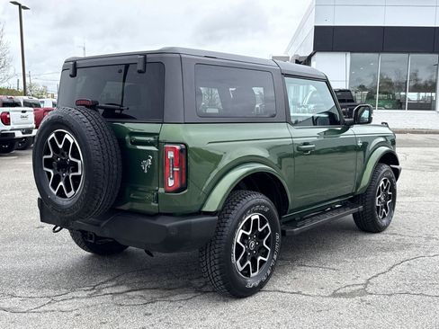 Used 2023 Ford Bronco Outer Banks AWD/4WD image 6