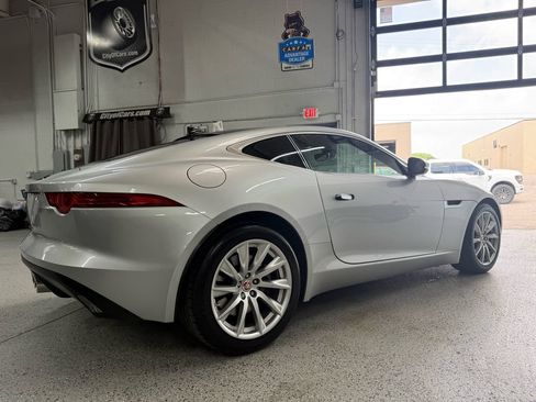 Used 2015 Jaguar F-TYPE Coupe RWD image 5