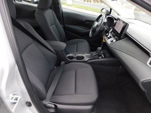 Used 2024 Toyota Corolla LE image 20