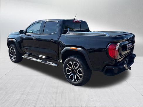 Used 2025 GMC Canyon AT4 w/ Nightfall Edition AWD/4WD image 4