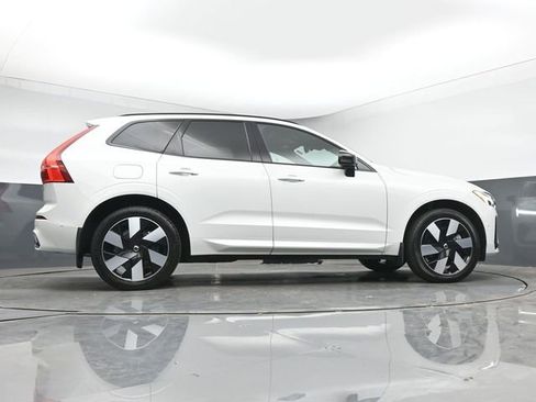 Used 2024 Volvo XC60 T8 Ultimate w/ Protection Package Premier AWD/4WD image 45