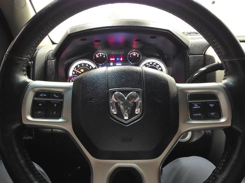 Used 2014 RAM 3500 Laramie AWD/4WD image 29