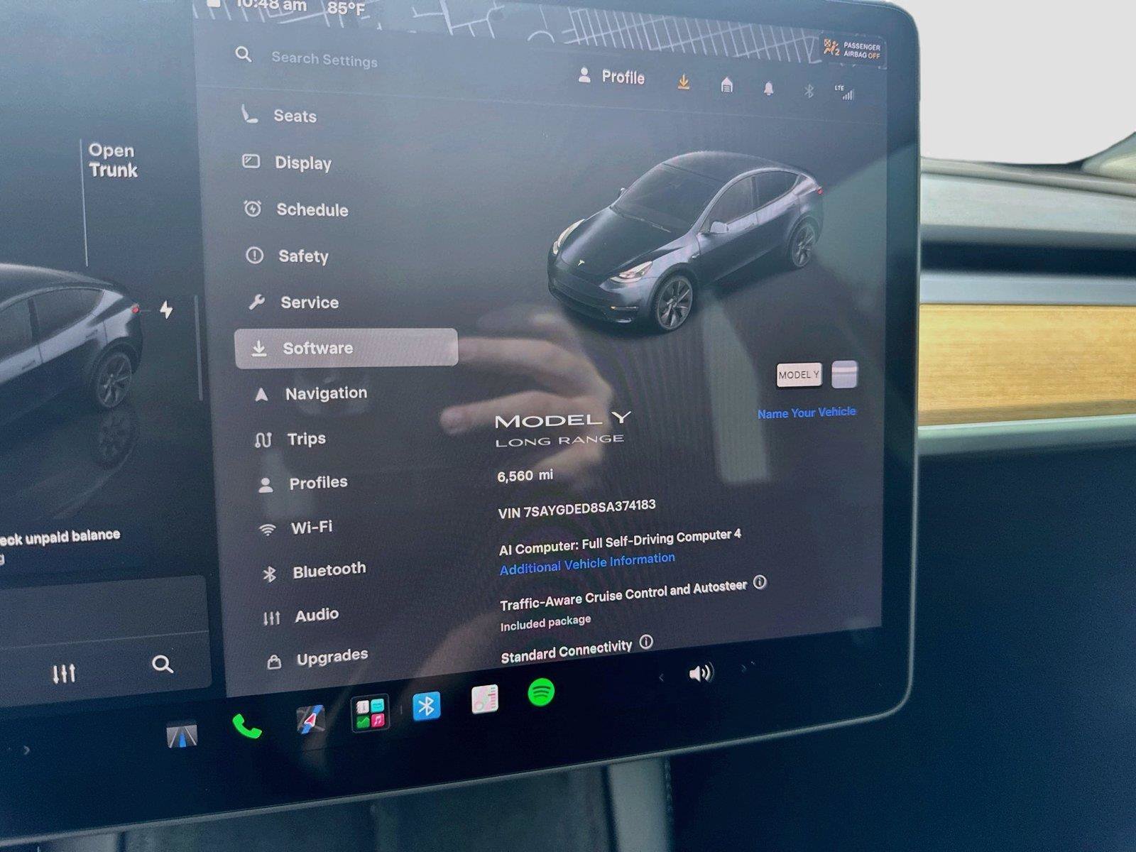 Used 2025 Tesla Model Y Long Range RWD image 12
