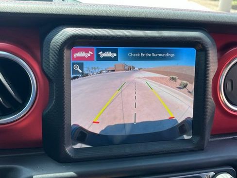 Used 2021 Jeep Gladiator Rubicon AWD/4WD image 23