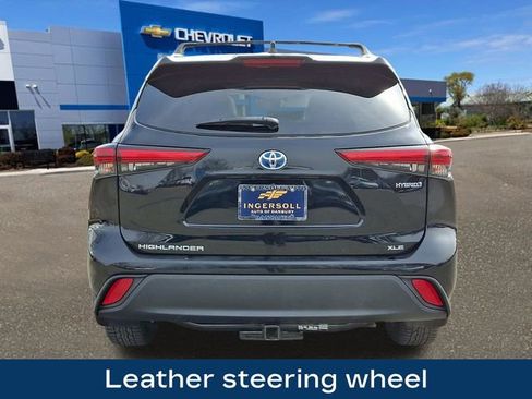 Used 2023 Toyota Highlander Bronze Edition AWD/4WD image 26