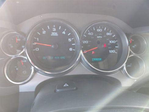 Used 2011 Chevrolet Silverado 1500 LT w/ All-Star Edition image 29