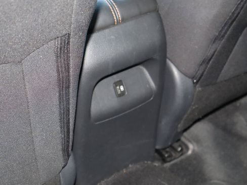 Used 2022 Nissan Sentra SR w/ Electronics Package FWD image 18
