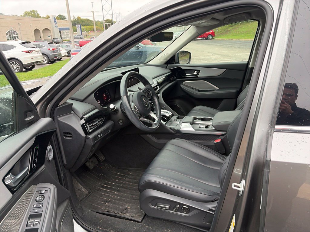 Certified 2024 Acura MDX w/ Technology Package AWD/4WD image 10