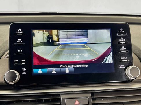 Used 2022 Honda Accord Sport image 29