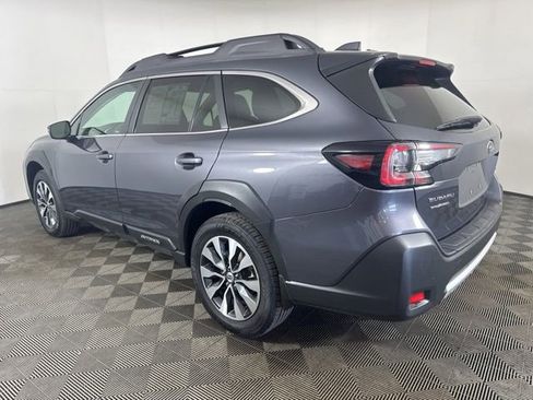 Used 2024 Subaru Outback Limited AWD/4WD image 6