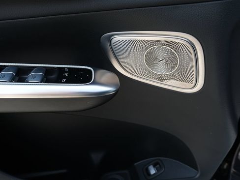 Used 2023 Mercedes-Benz GLC 300 image 30