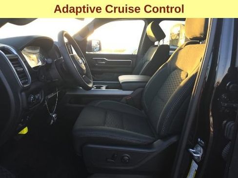 Used 2025 RAM 1500 Big Horn AWD/4WD image 10