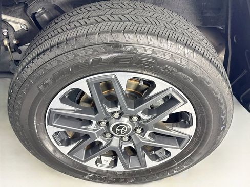 Used 2023 Toyota Tundra Limited w/ Power Package RWD image 36