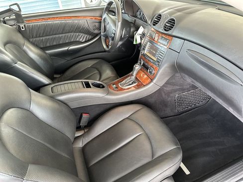 Used 2007 Mercedes-Benz CLK 550 Cabriolet image 27