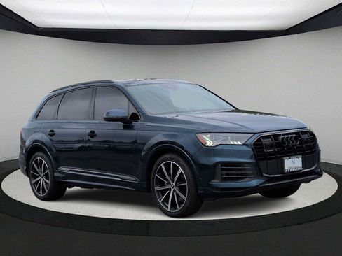 Used 2022 Audi Q7 3.0T Prestige w/ Prestige Package AWD/4WD image 2