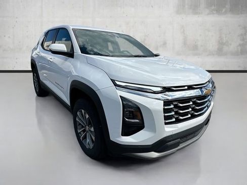 New 2026 Chevrolet Equinox LT image 5