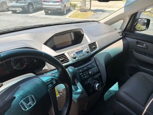 Used 2012 Honda Odyssey EX-L image 25