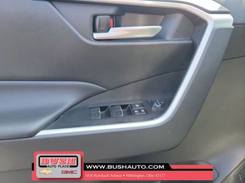 Used 2024 Toyota RAV4 XLE AWD/4WD image 20