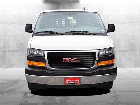 Used 2024 GMC Savana 2500 w/ Driver Convenience Package image 4