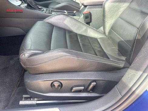 Used 2016 Volkswagen Golf 4-Door AWD/4WD image 15