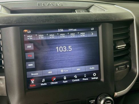 Used 2021 RAM 1500 Big Horn AWD/4WD image 8