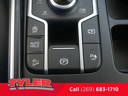 Used 2021 Kia Sorento EX w/ Panoramic Sunroof Package AWD/4WD image 39