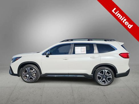 Used 2023 Subaru Ascent Limited w/ Technology Package AWD/4WD image 5