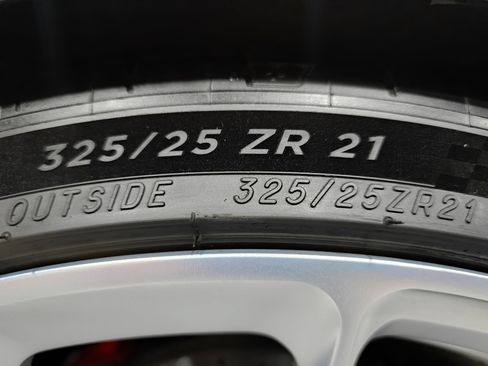 Used 2023 Lamborghini Huracan STO RWD image 58