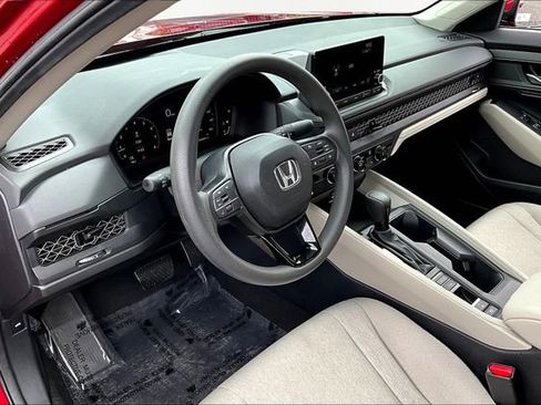 Used 2024 Honda Accord LX image 15