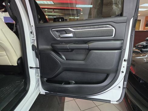 Used 2020 RAM 1500 Big Horn image 16