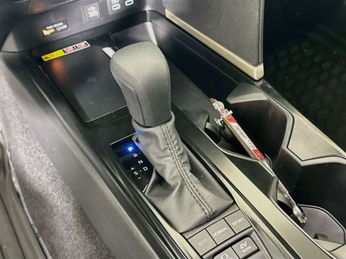 Used 2026 Toyota Camry LE FWD image 21