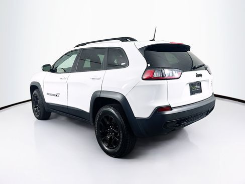 Used 2022 Jeep Cherokee Latitude w/ Sun & Sound Group AWD/4WD image 5