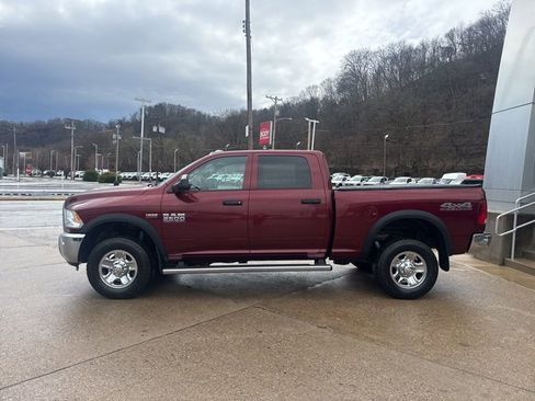 Used 2017 RAM 2500 Tradesman w/ Chrome Appearance Group image 4