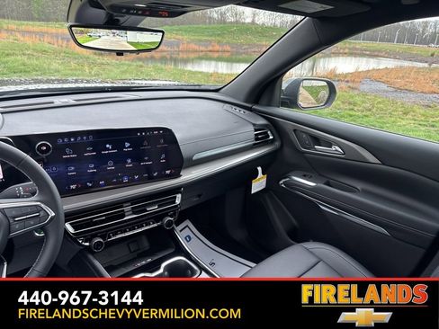 New 2026 Chevrolet Traverse LT w/ Sun and Wheel Package image 44