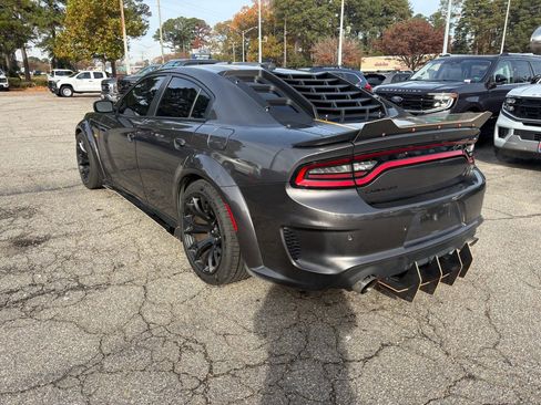 Used 2022 Dodge Charger Scat Pack image 7