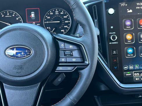 New 2026 Subaru Crosstrek 2.5i Limited w/ Crosstrek Mirror Package image 21