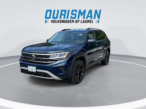 Used 2022 Volkswagen Atlas SE w/ Black Wheel Package AWD/4WD image 4