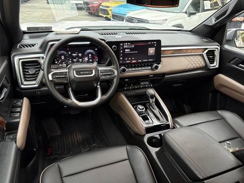 Used 2026 GMC Canyon Denali image 13