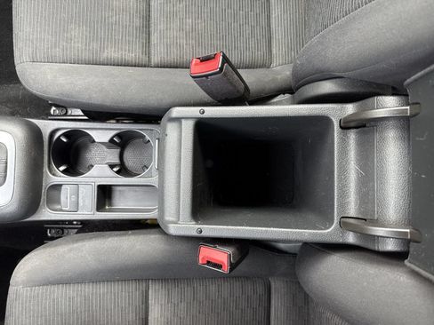 Used 2018 Volkswagen Tiguan Limited AWD/4WD image 21