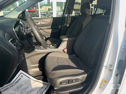 Used 2022 Chevrolet Equinox LT image 8