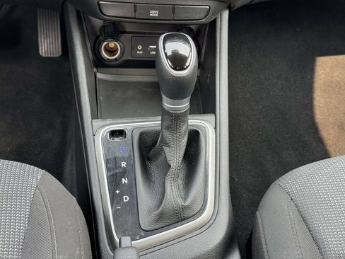 Used 2022 Hyundai Accent SEL FWD image 8