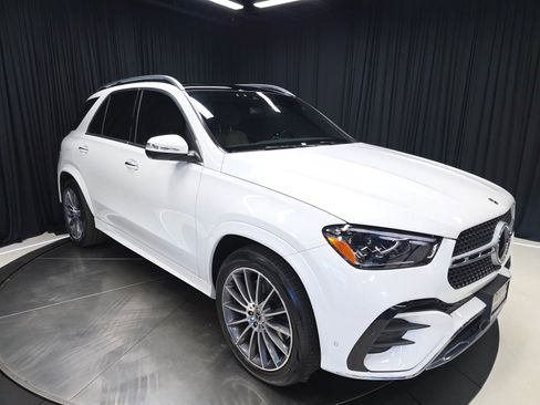 Used 2024 Mercedes-Benz GLE 350 4MATIC image 73