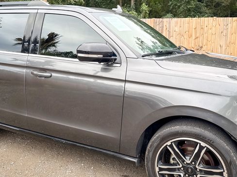 Used 2019 Ford Expedition Limited w/ Equipment Group 303A image 16