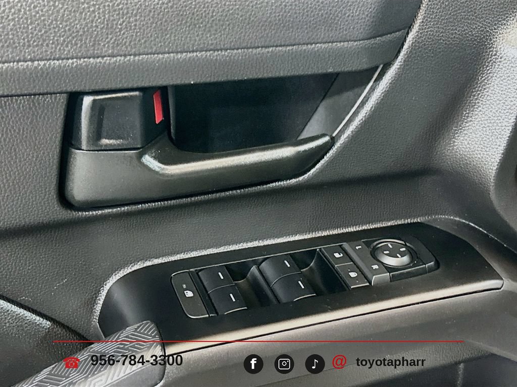 Used 2026 Toyota Tacoma SR AWD/4WD image 16