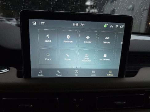 Used 2024 Lincoln Aviator Reserve w/ Equipment Group 201A AWD/4WD image 23