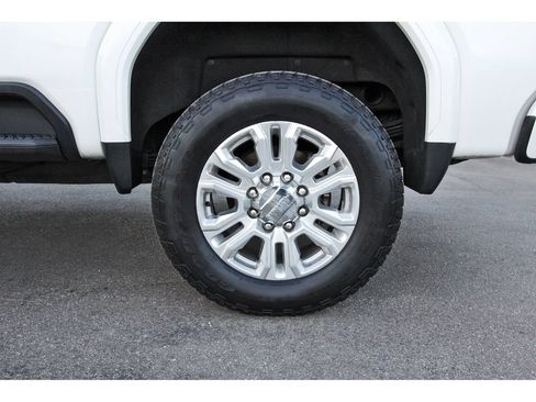 Used 2022 GMC Sierra 2500 Denali w/ Technology Package AWD/4WD image 33