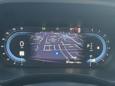 Certified 2023 Volvo XC60 B5 Ultimate w/ Climate Package image 21